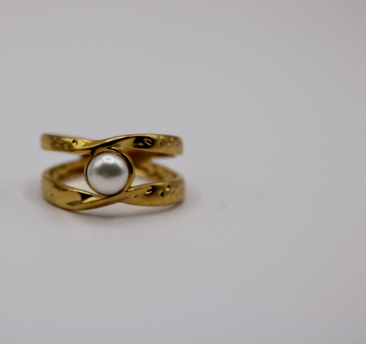 The Pearlie Ring