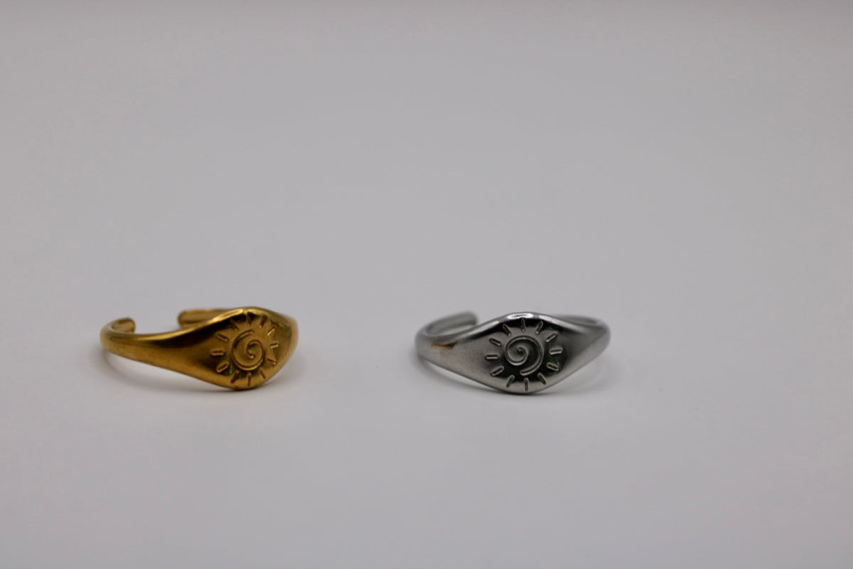 Brisa Ring in Silver + Gold