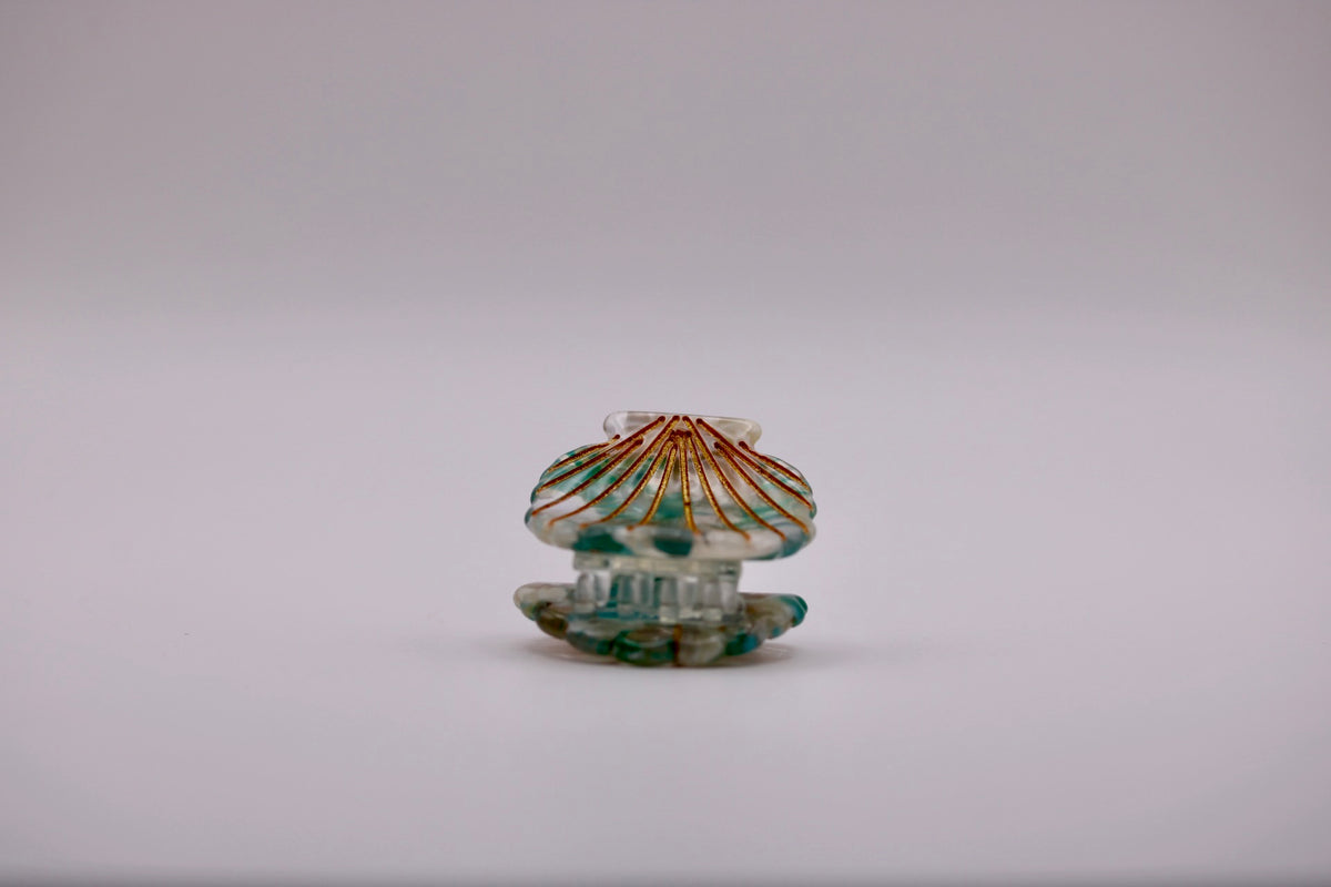 Mini Scallop Hair Clips in Various Colors