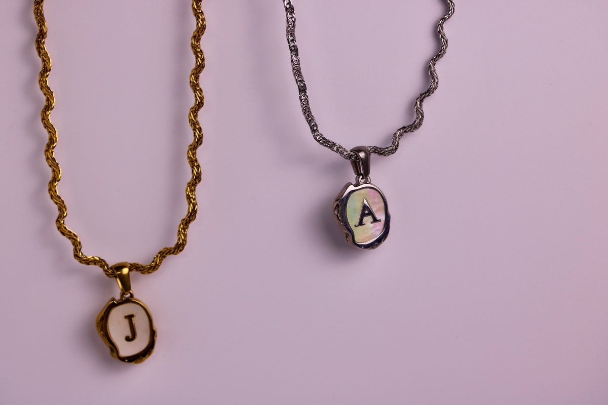 The Seaside Initial Necklace - Ripple Chain Edition