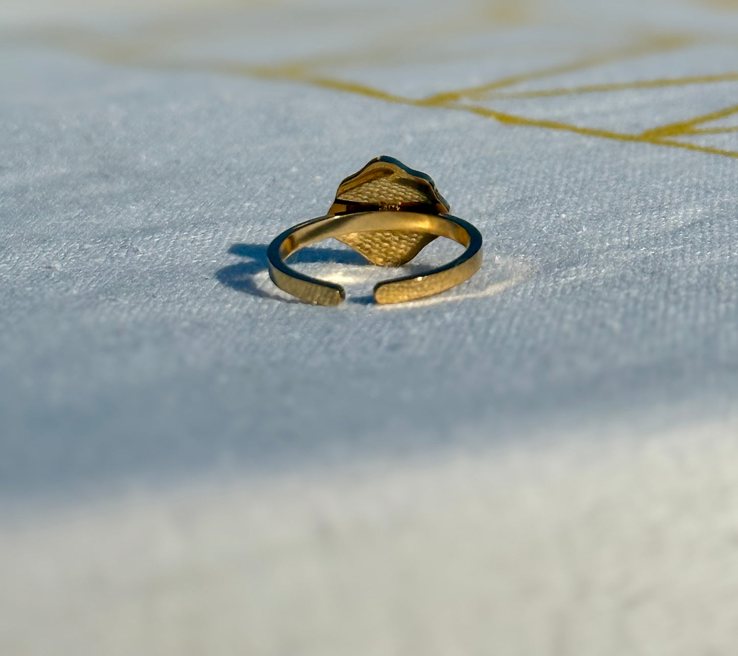 Maris Ring