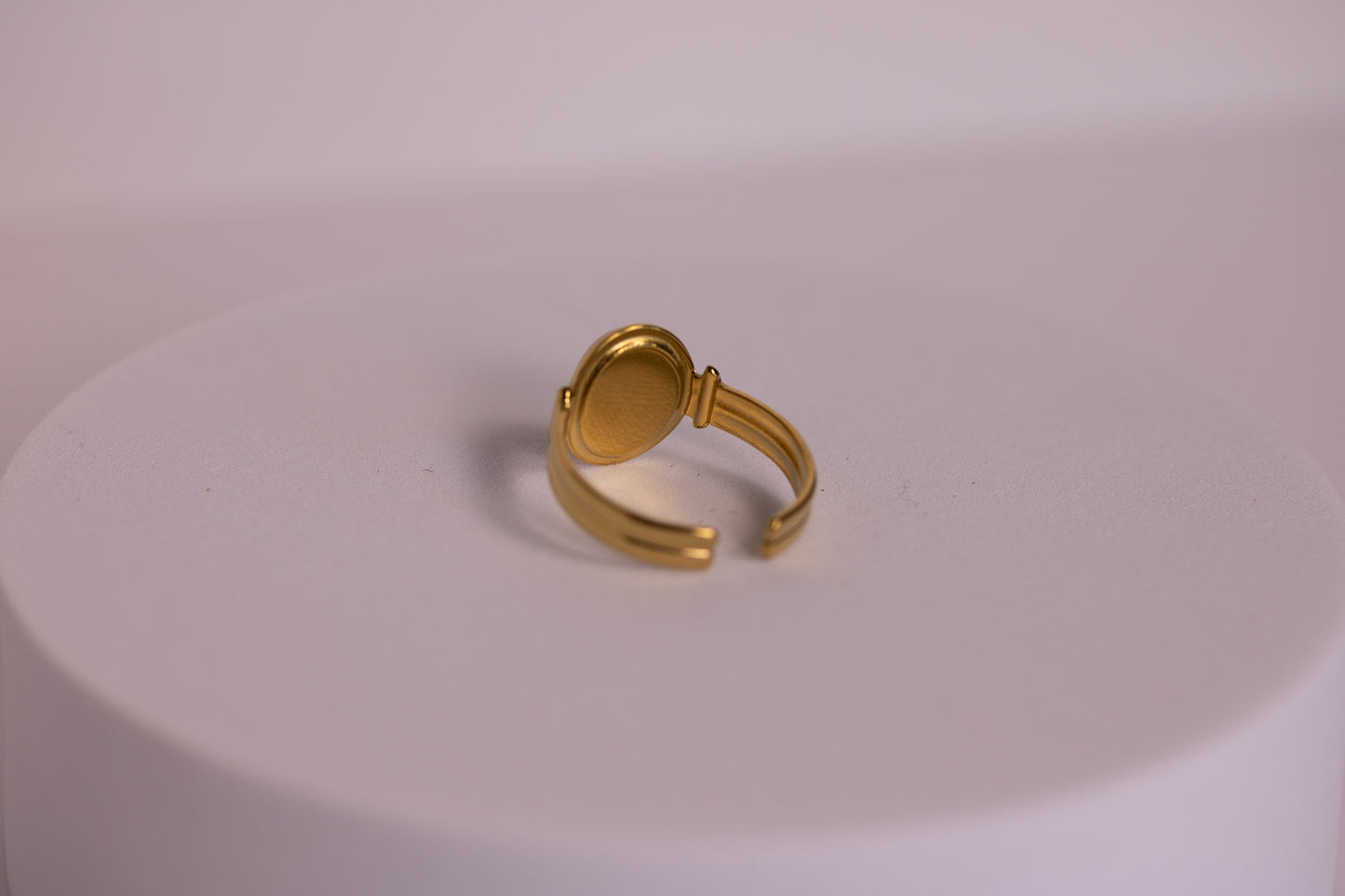 Mira Coast Ring