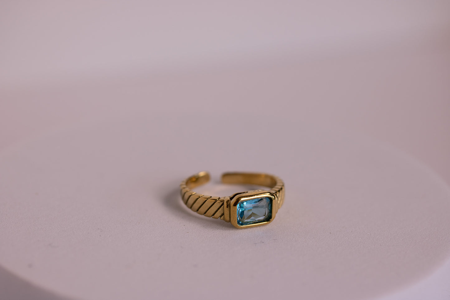 Coastal Vintage Ring in Various Colors