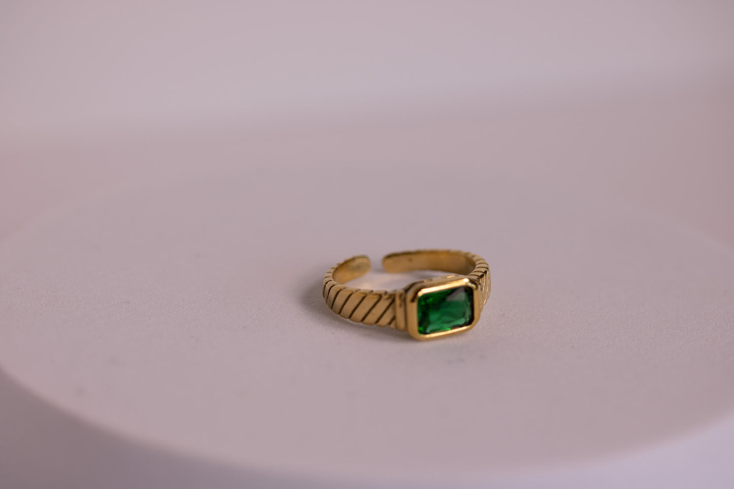 Coastal Vintage Ring in Various Colors