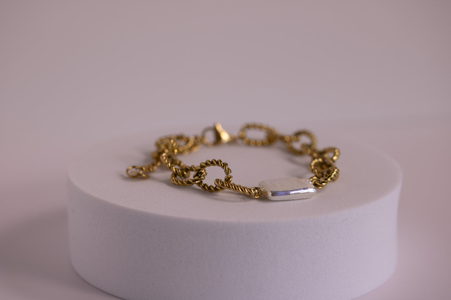 Beachfire Pearl Bracelet