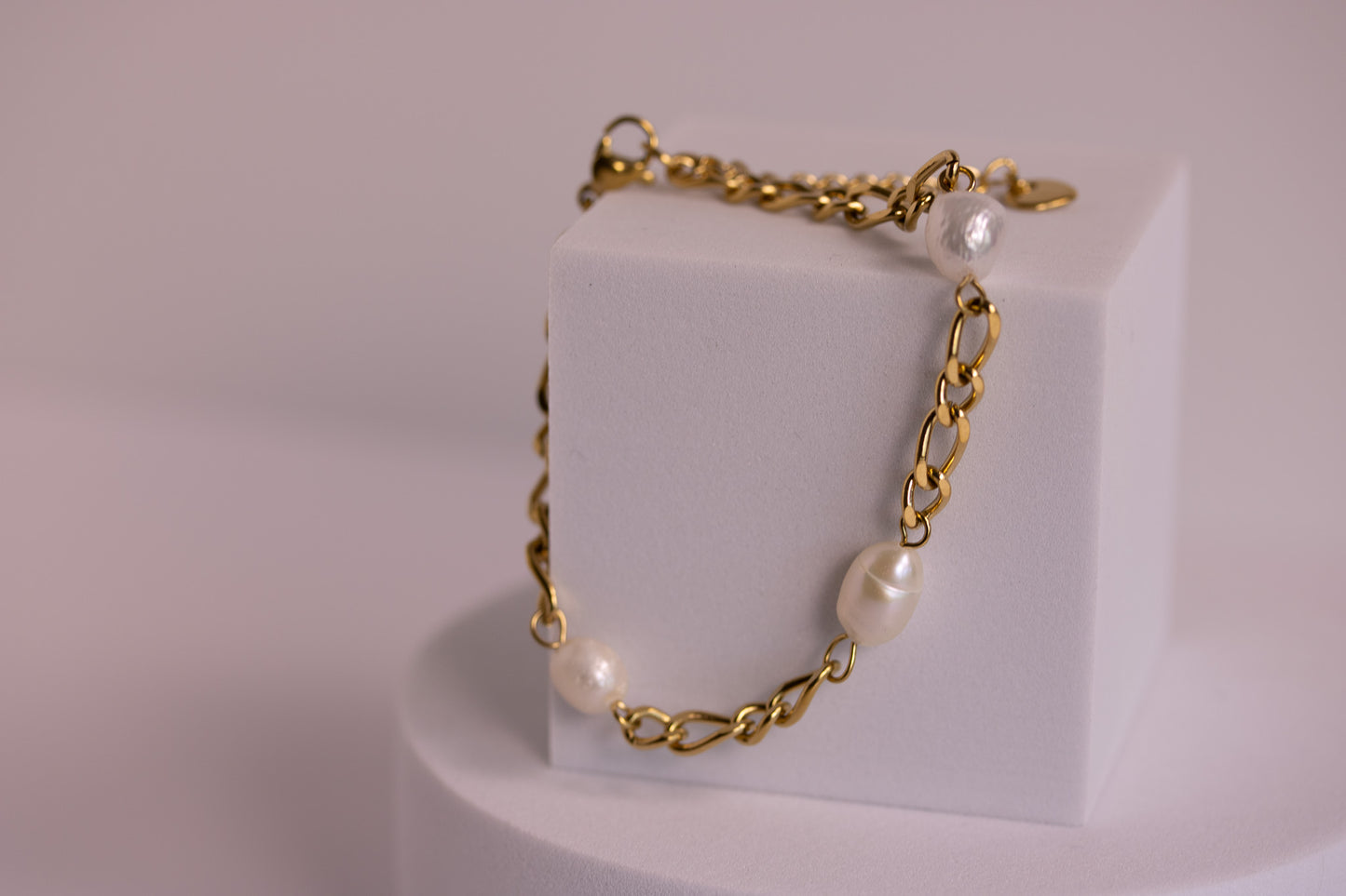 Moonlit Pearl Tether Bracelet