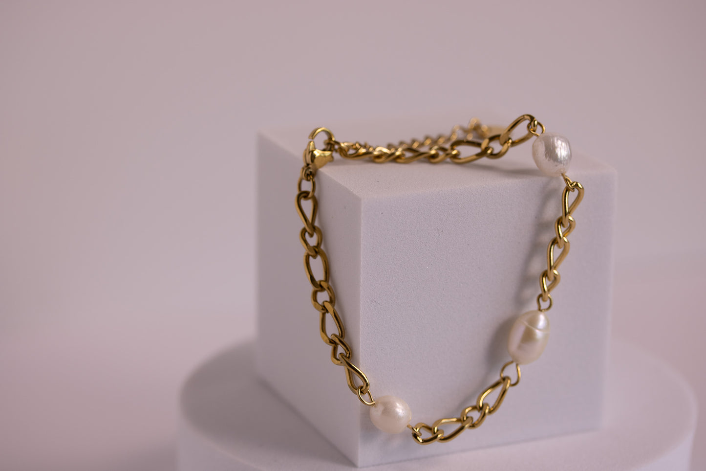 Moonlit Pearl Tether Bracelet