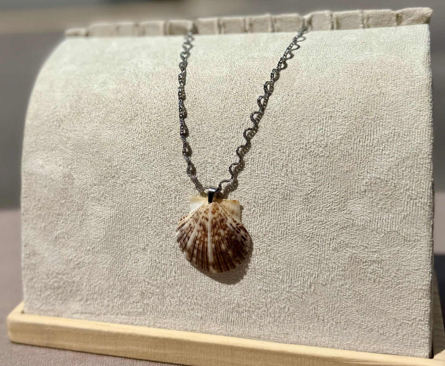 The Ripple Necklace- Brown Seashell Silver + Gold