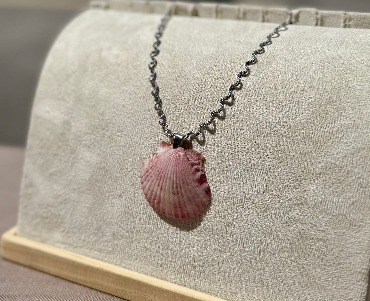 The Ripple Necklace- Rose Seashell Silver + Gold