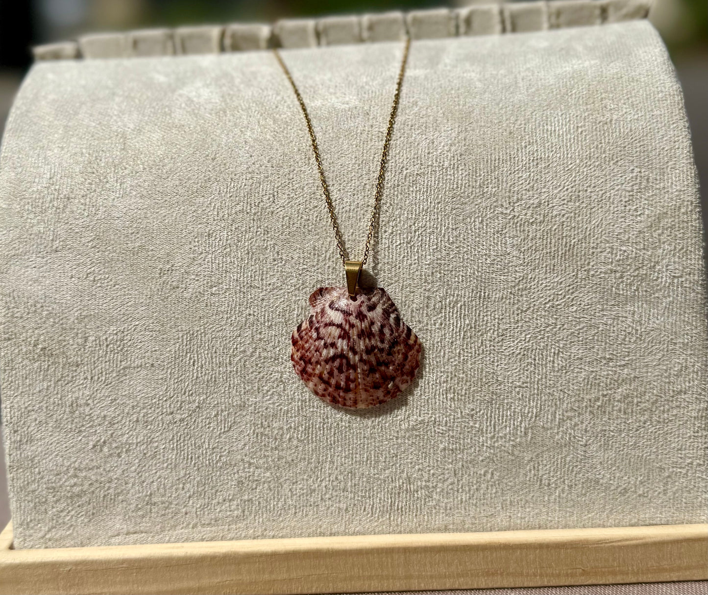 The Simple Cable Necklace - Calico Seashell Edition