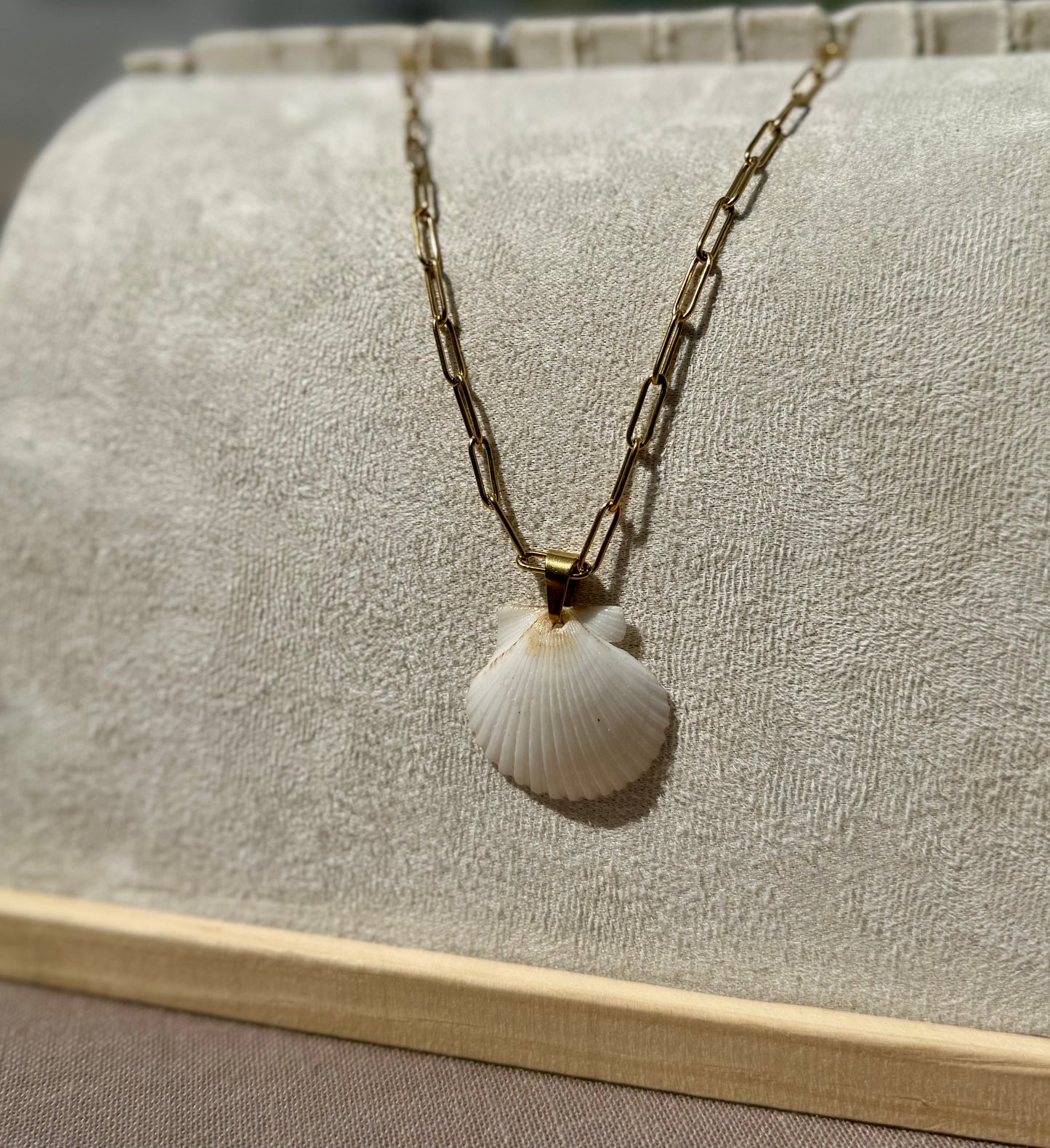 The Paperclip Necklace - Ivory Seashell Edition