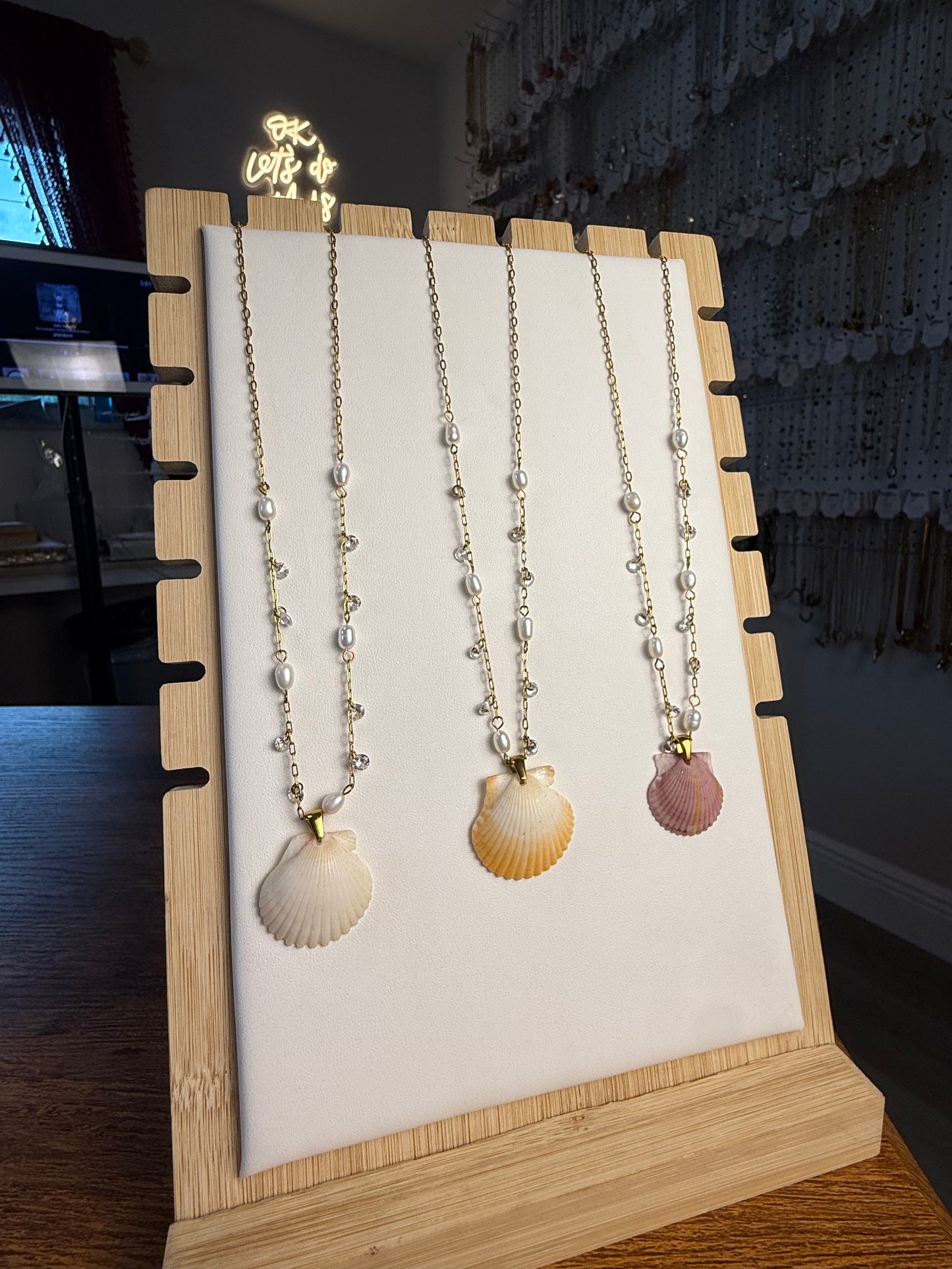 Seashell Necklace on Dancing Pearls Chain