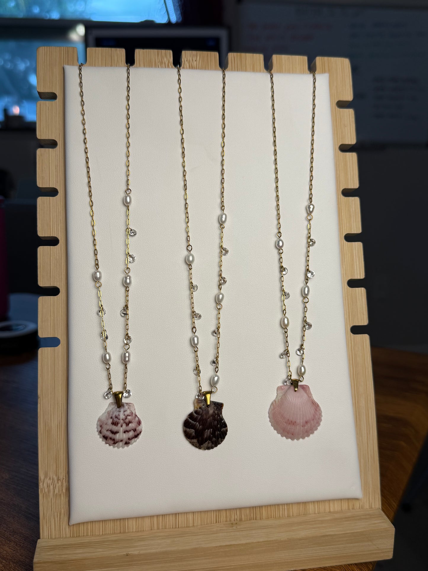 Seashell Necklace on Dancing Pearls Chain