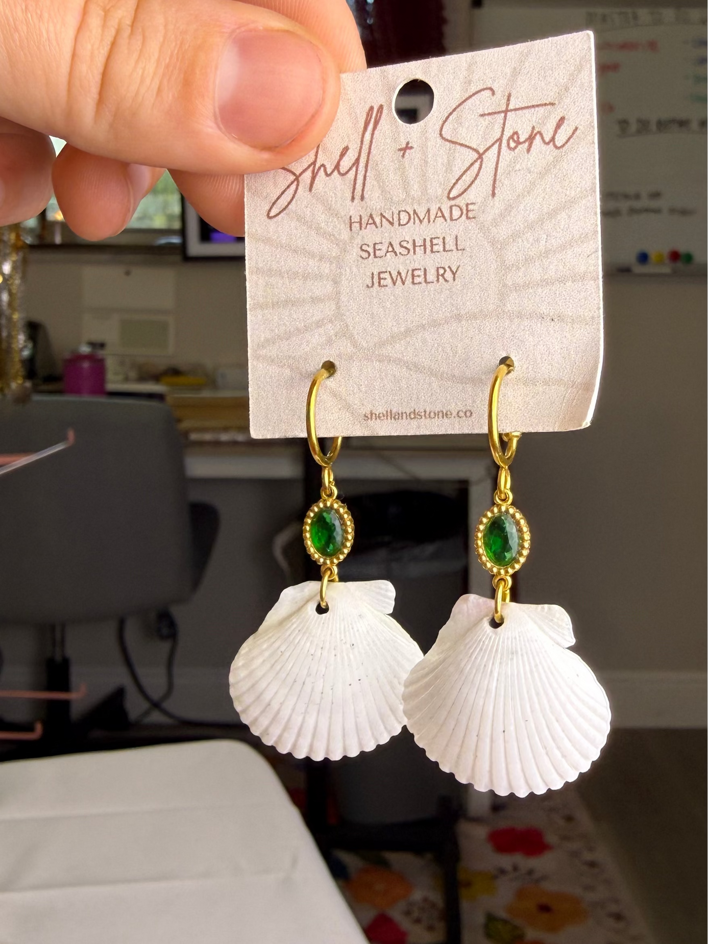 Vintage Inspired Seashell Earrings - Gold