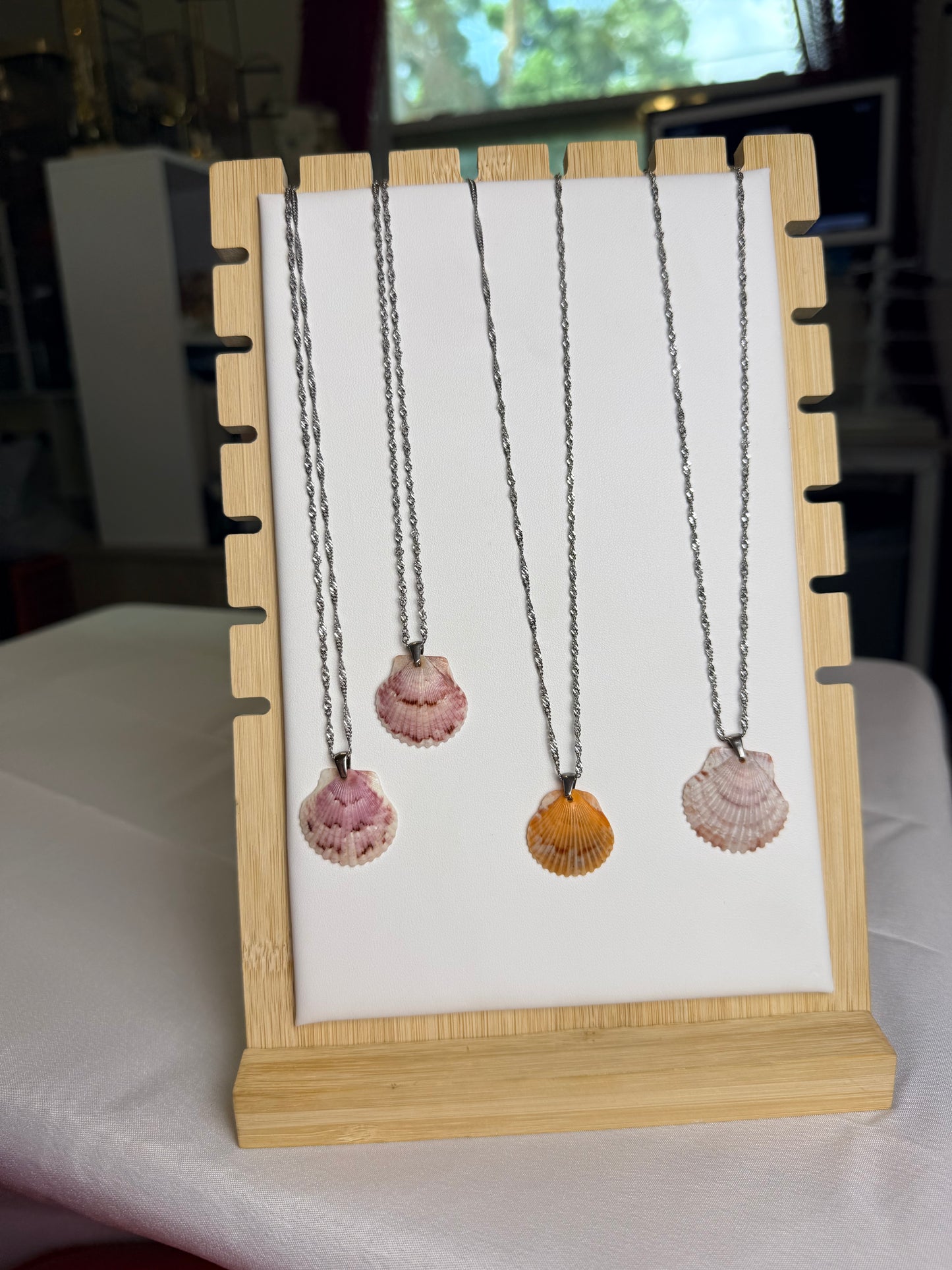 Seashell Necklace on Beaded Pearl Chain