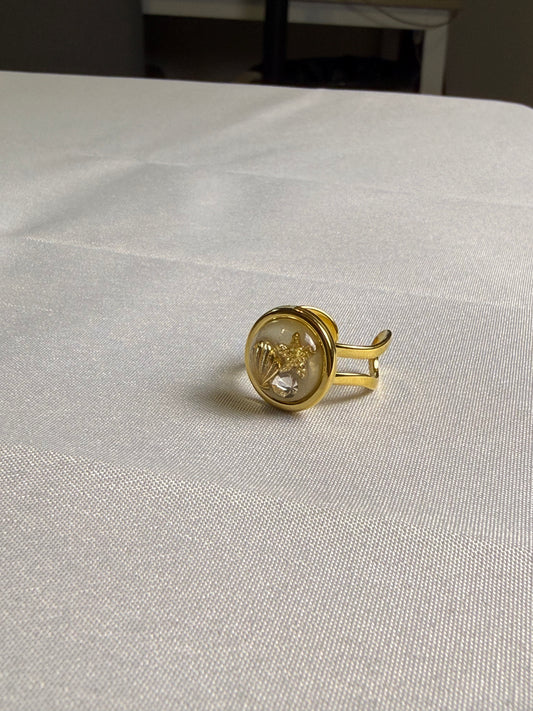 Beach Snowglobe Ring