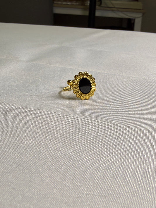 Black Sunflower Ring
