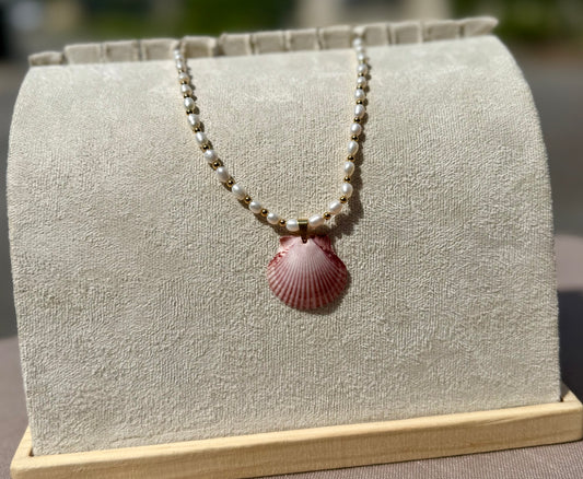 The Pearl Puddles Necklace - Blush Seashell Edition
