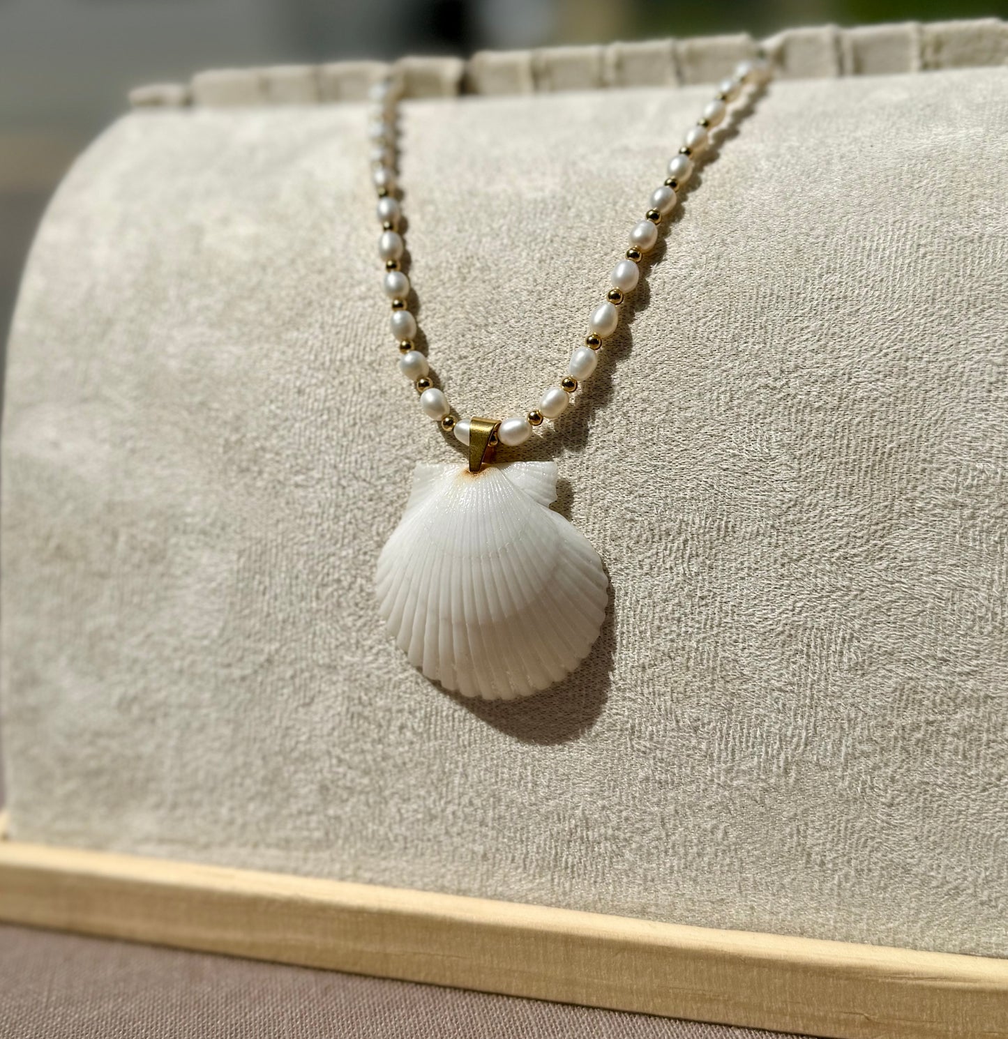 The Pearl Puddles Necklace - Cream Seashell Edition