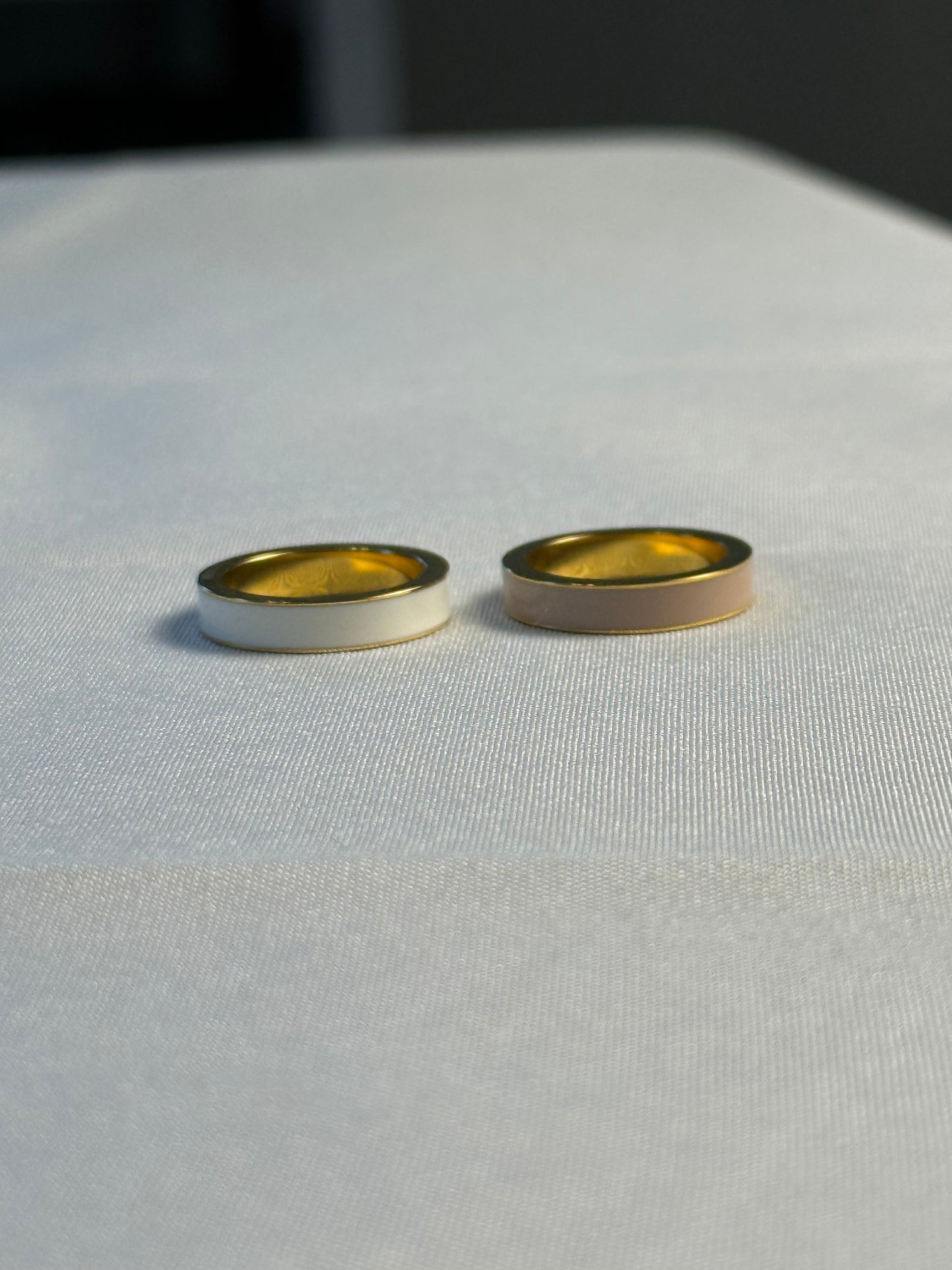 Salt Air Ring in Tan + White