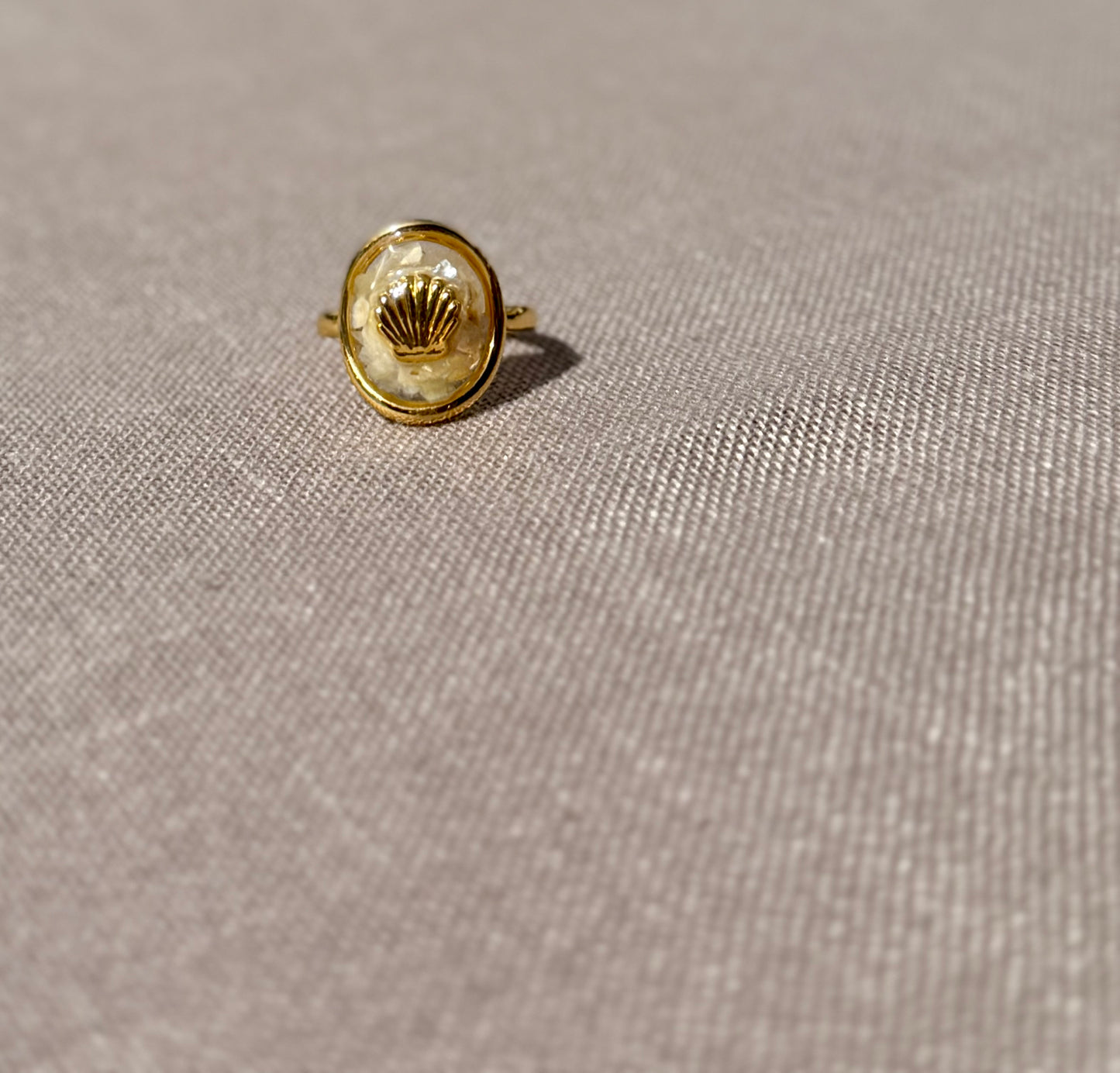 Alivia Crushed Shell Ring