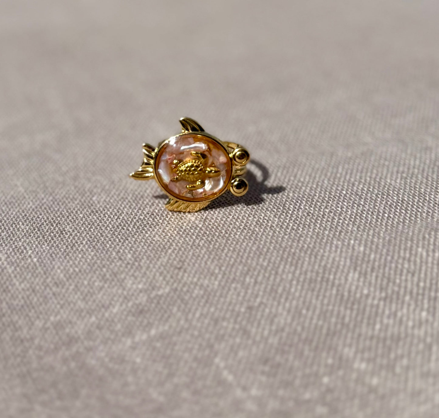 Summer Crush Fish Ring