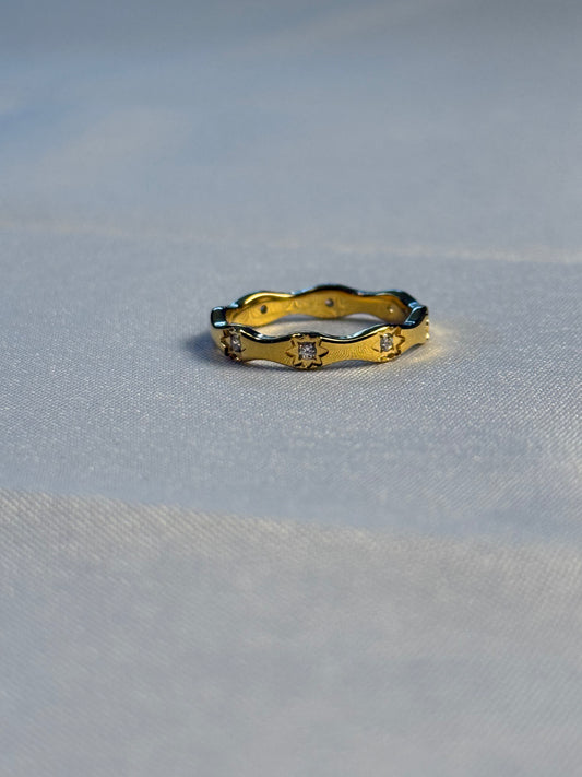 Sol Band Ring