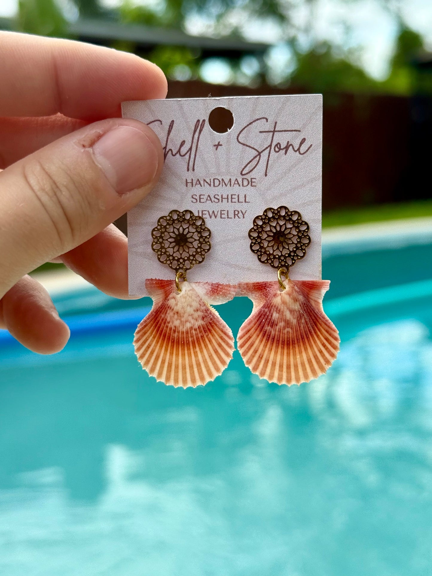 Sunset Rough Scallop Studs