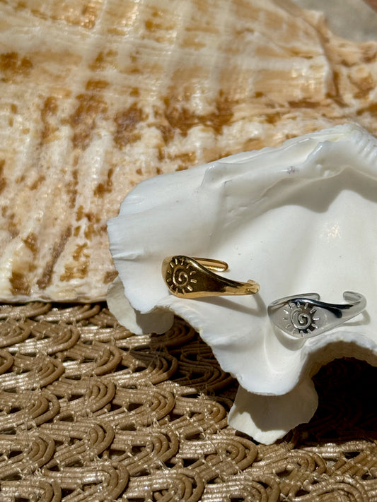 Brisa Ring in Silver + Gold