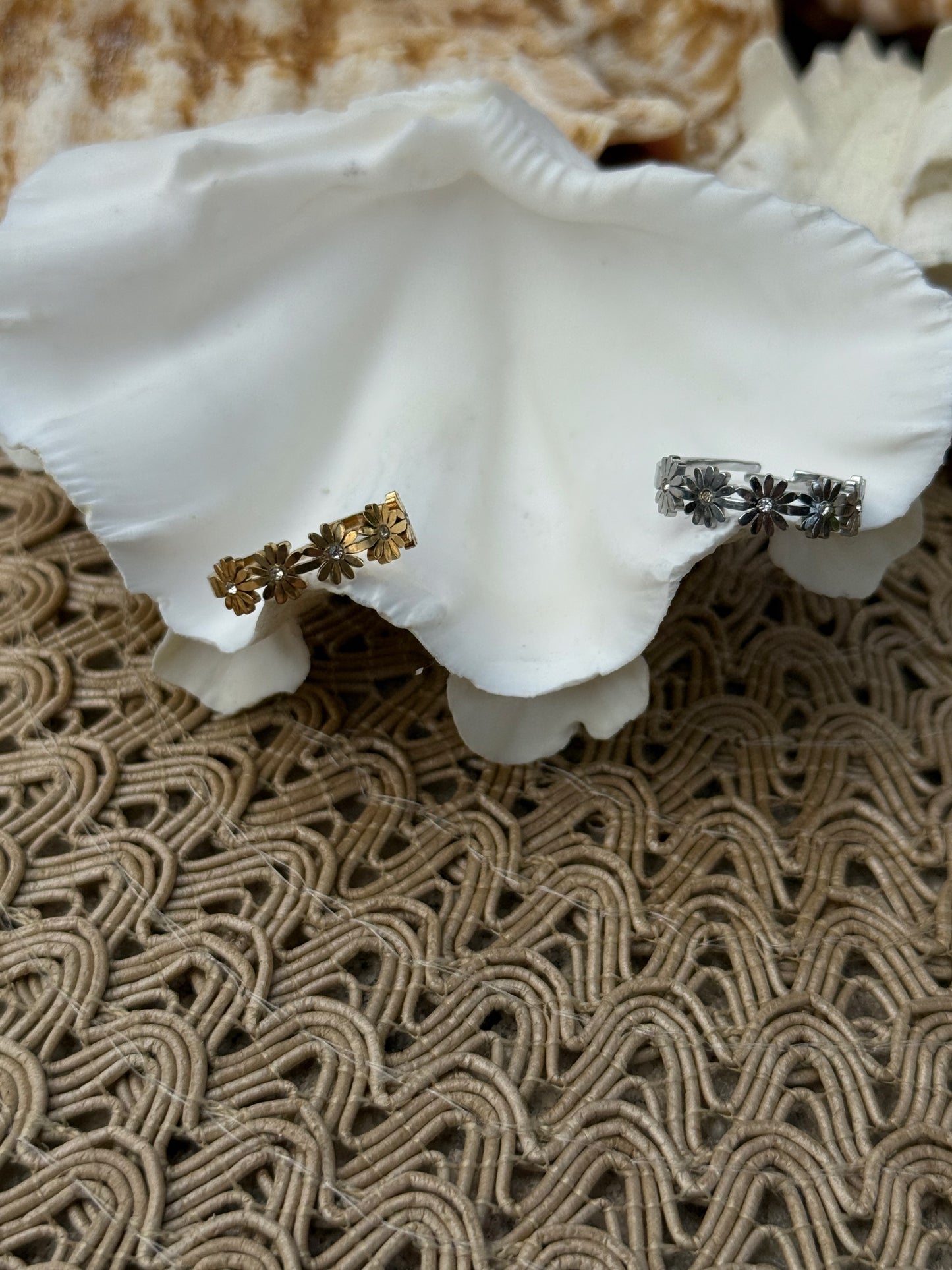 Coastal Daisy Ring in Silver + Gold