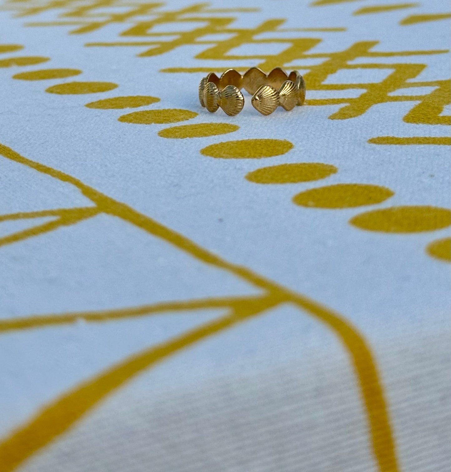 Forever Scallop Ring